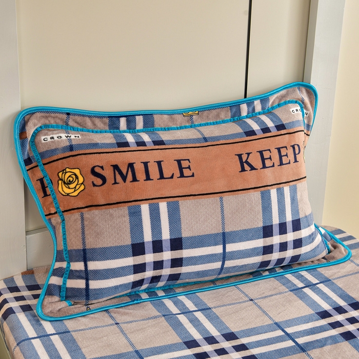 91家纺网 家纺一手货源 找家纺 缘莉娜家纺 2025新款牛奶绒印花学生宿舍三件套上下铺三件套 人生格言