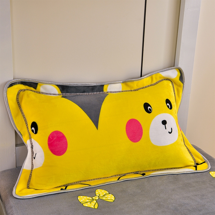 91家纺网 家纺一手货源 找家纺 缘莉娜家纺 2025新款牛奶绒印花学生宿舍三件套上下铺三件套 抱抱熊