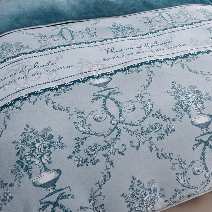 91家纺网 家纺一手货源 找家纺 （总）曼尼家纺2025高克重直播印花床裙款法莱绒金貂珊瑚绒牛奶绒四件套