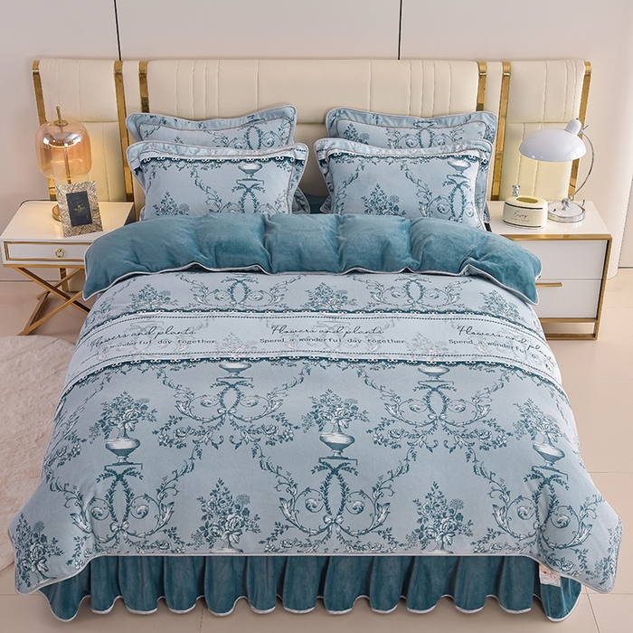 91家纺网 家纺一手货源 找家纺 （总）曼尼家纺2025高克重直播印花床裙款法莱绒金貂珊瑚绒牛奶绒四件套