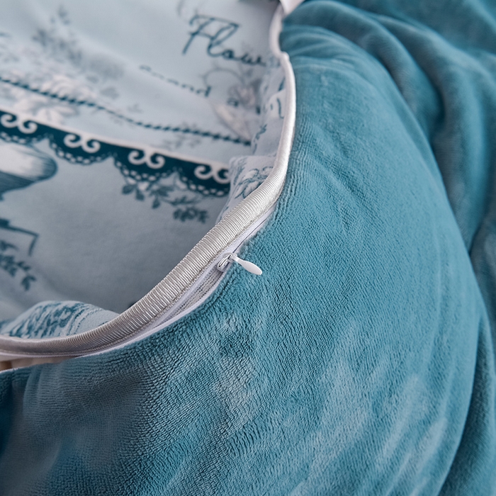 91家纺网 家纺一手货源 找家纺 （总）曼尼家纺2025高克重直播印花床裙款法莱绒金貂珊瑚绒牛奶绒四件套