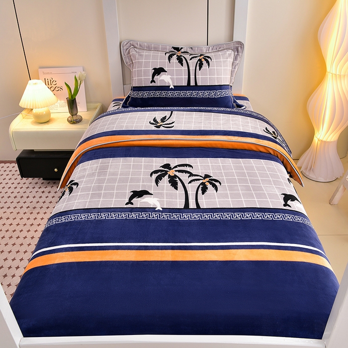 91家纺网 家纺一手货源 找家纺 缘莉娜家纺 2025新款牛奶绒印花学生宿舍三件套上下铺三件套 海阔天空