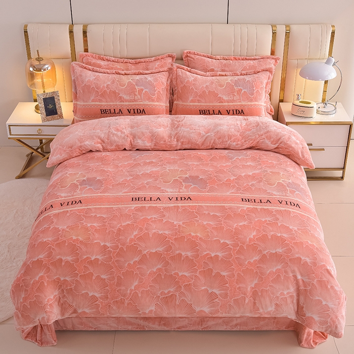 91家纺网 家纺一手货源 找家纺 (总）曼尼2025新品高克重直播印花牛奶绒四件套床裙款法莱绒金貂珊瑚绒