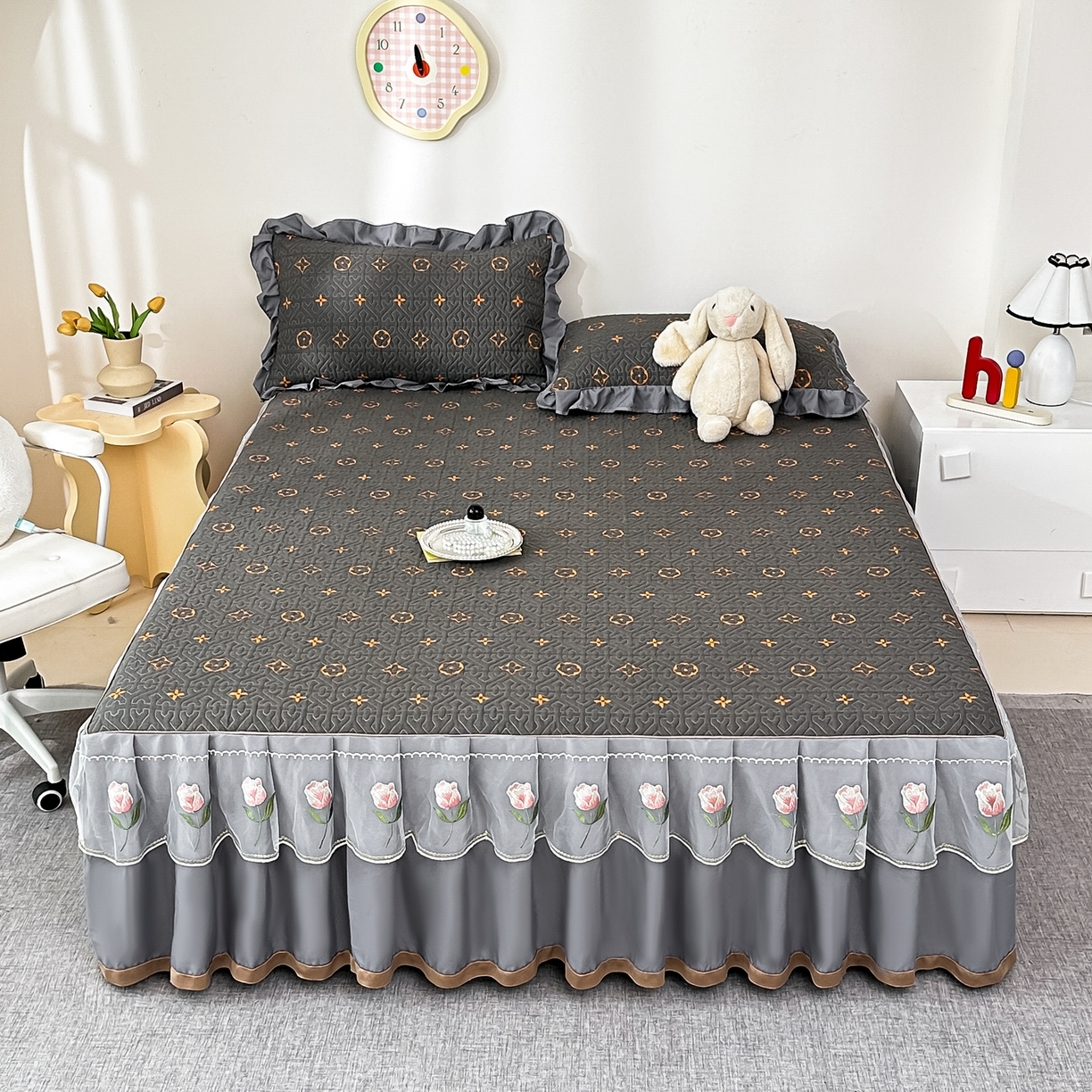 91家纺网 家纺一手货源 找家纺 （总）手艺人家纺 2025新款全棉纯棉绗缝单床裙C02-C15 床裙单件