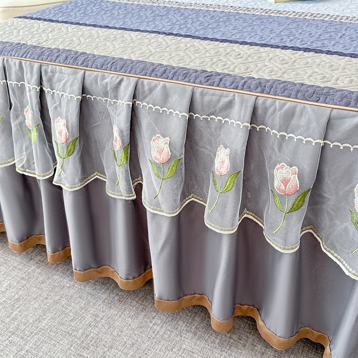 91家纺网 家纺一手货源 找家纺 手艺人家纺 2025新款全棉纯棉绗缝单床裙C02-C15 床裙单件 床裙C02