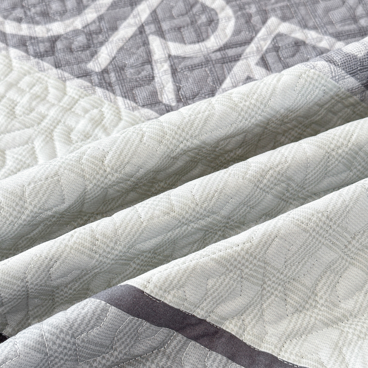 91家纺网 家纺一手货源 找家纺 手艺人家纺 2025新款全棉纯棉绗缝单床裙C02-C15 床裙单件 床裙C03