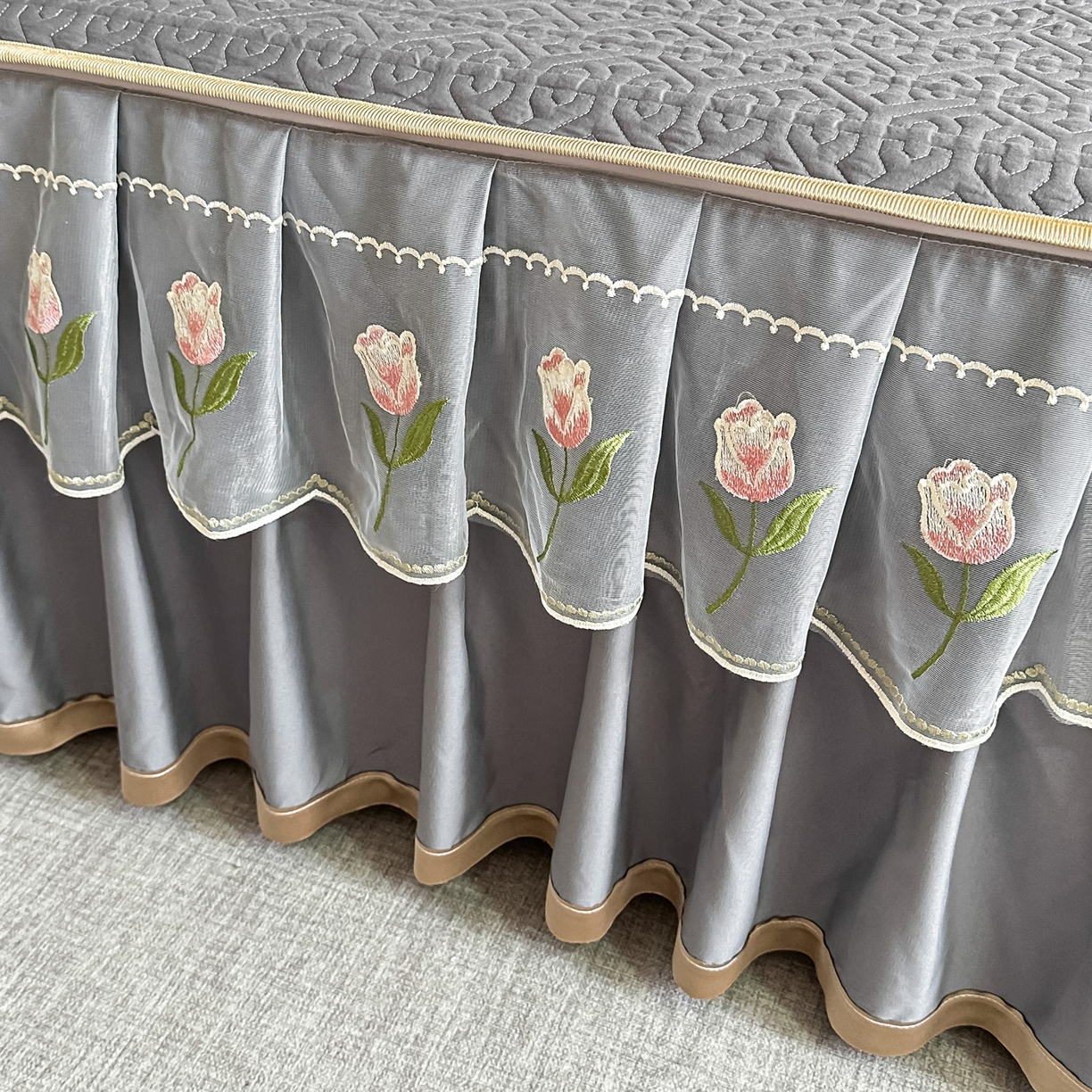 91家纺网 家纺一手货源 找家纺 手艺人家纺 2025新款全棉纯棉绗缝单床裙C01 床裙单件 床裙C01灰