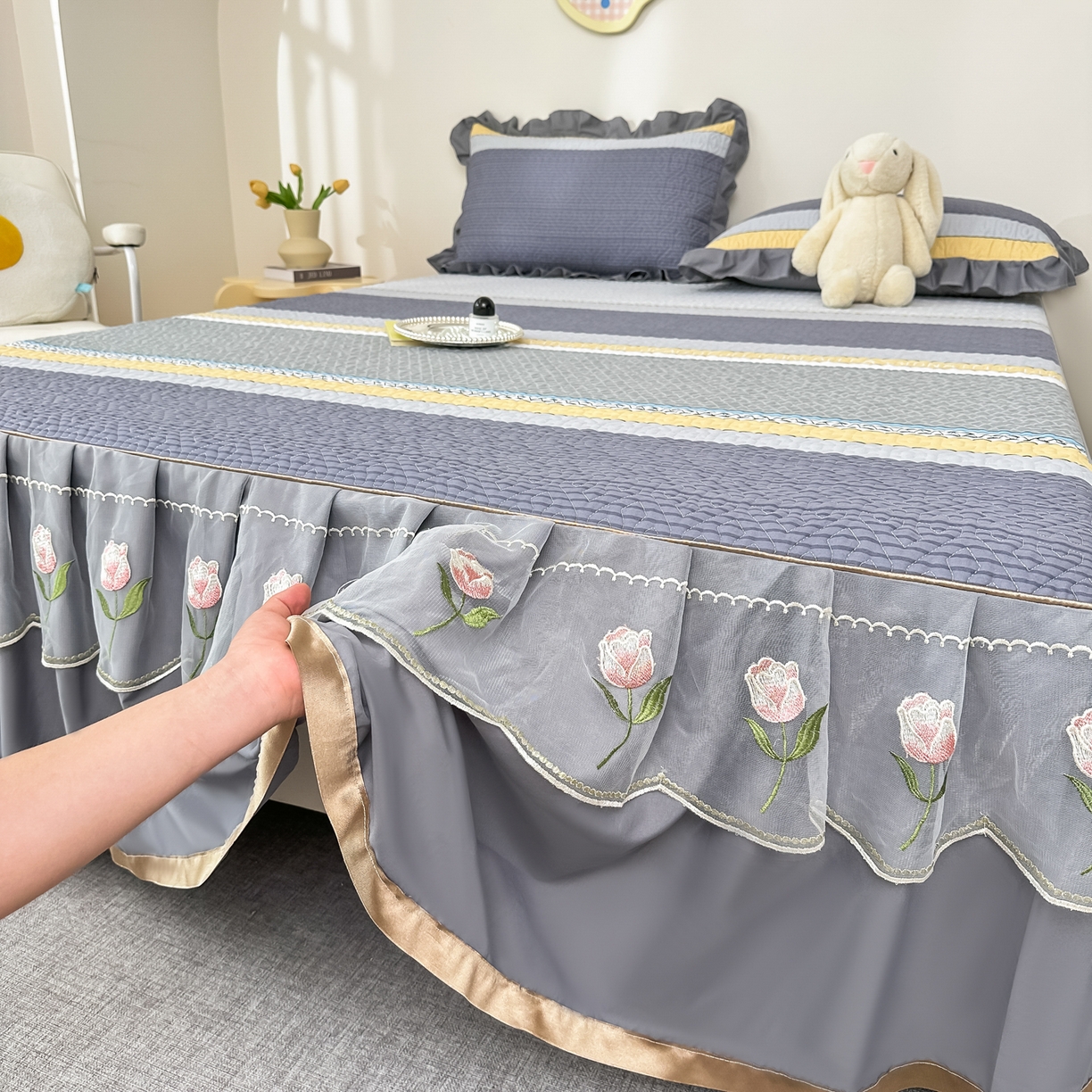 91家纺网 家纺一手货源 找家纺 手艺人家纺 2025新款全棉纯棉绗缝单床裙C02-C15 床裙单件 床裙C07