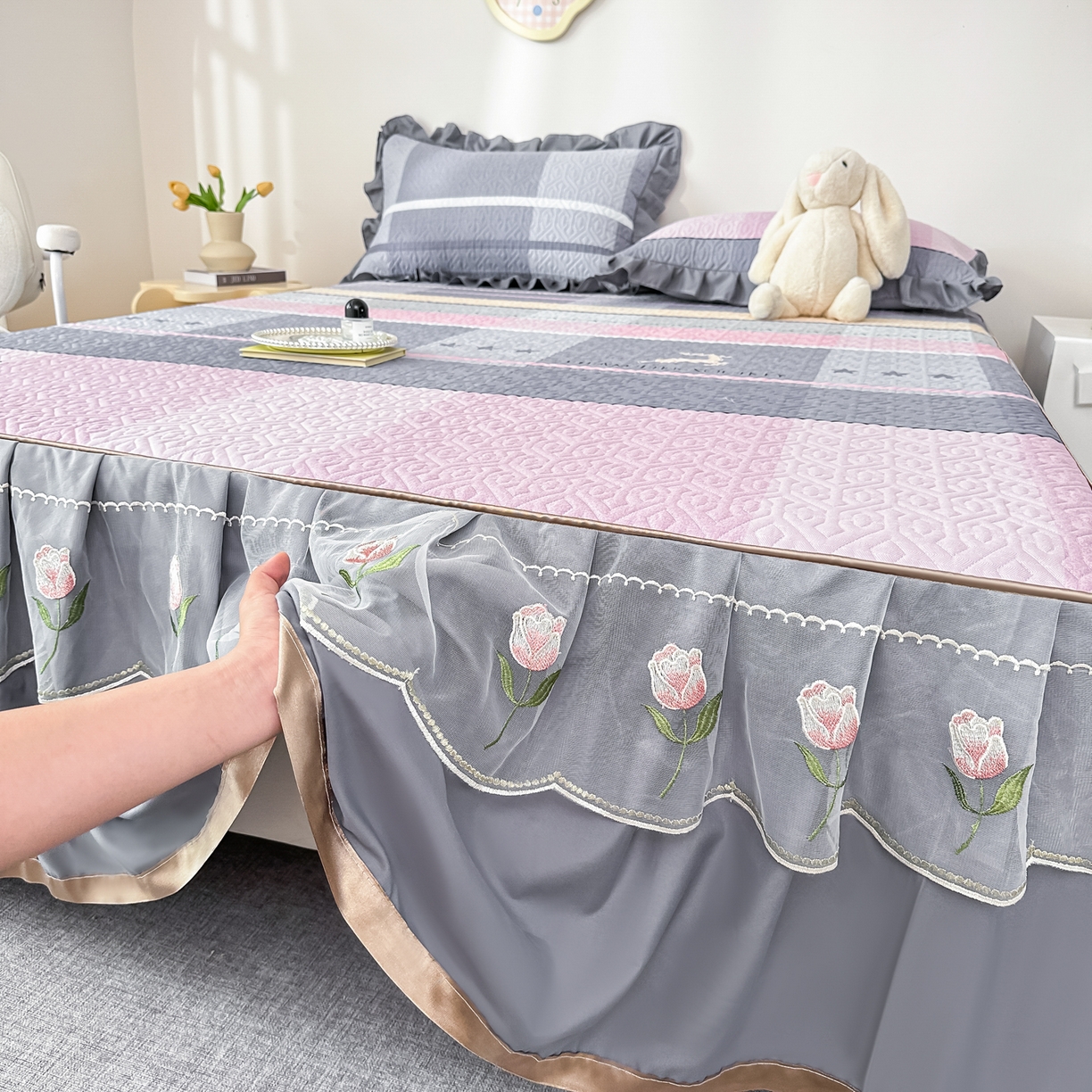 91家纺网 家纺一手货源 找家纺 手艺人家纺 2025新款全棉纯棉绗缝单床裙C02-C15 床裙单件 床裙C09