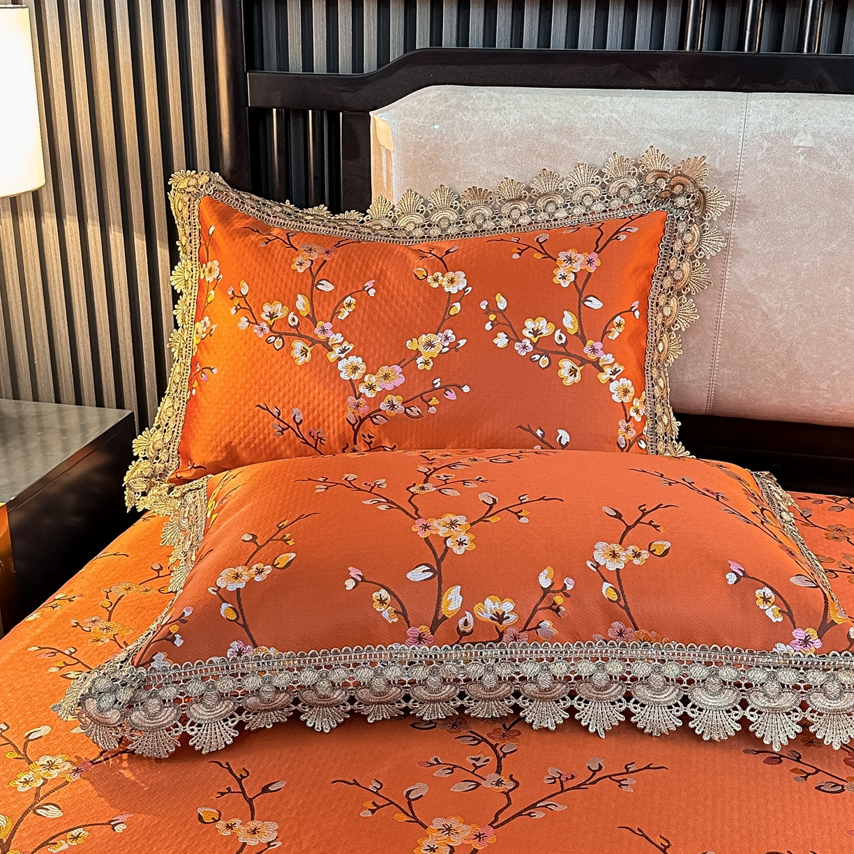 91家纺网 家纺一手货源 找家纺 （总）手艺人家纺 2025新款高精密拉链款G01单床裙 床裙单件