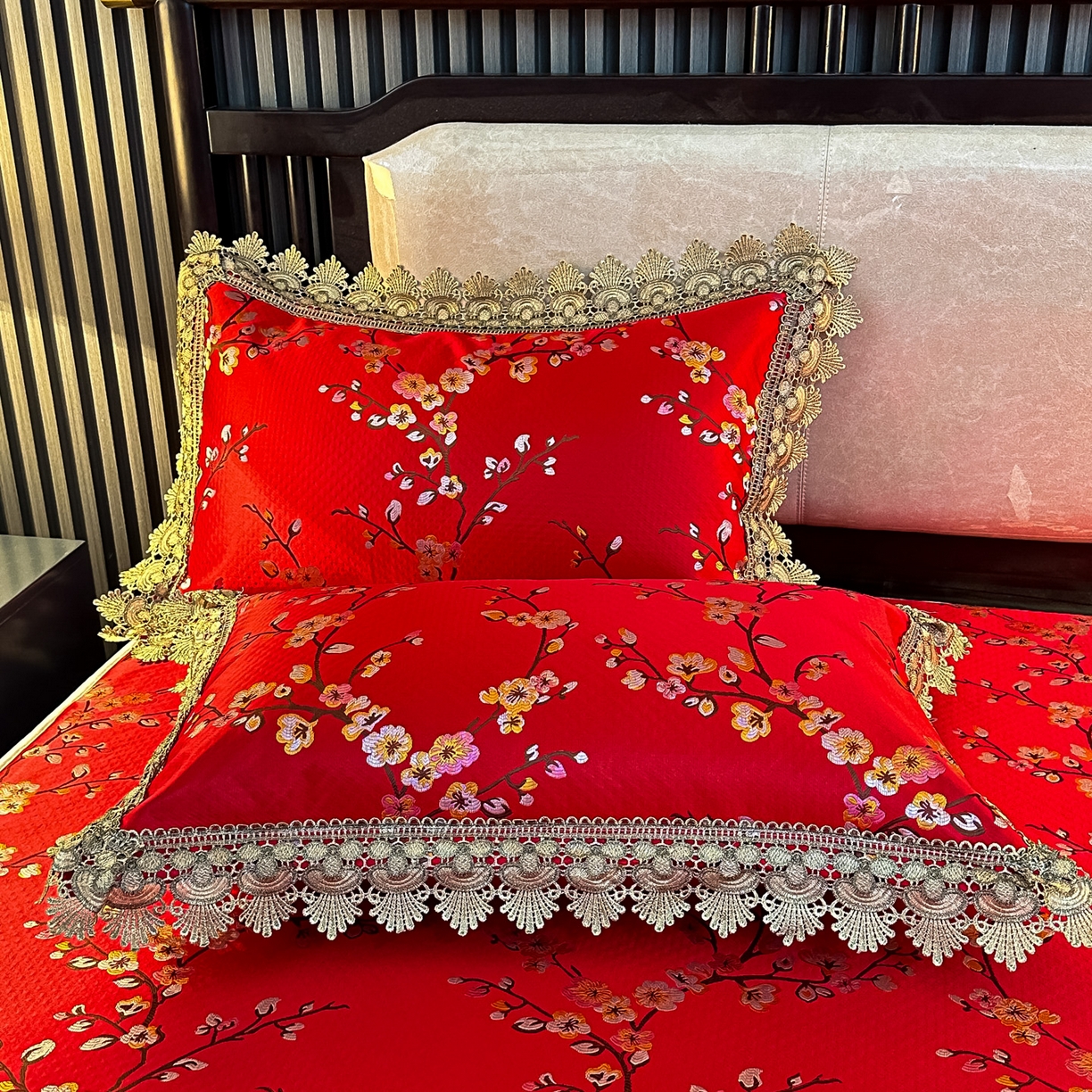 91家纺网 家纺一手货源 找家纺 手艺人家纺 2025新款高精密拉链款G01单床裙 床裙单件 床裙G01红