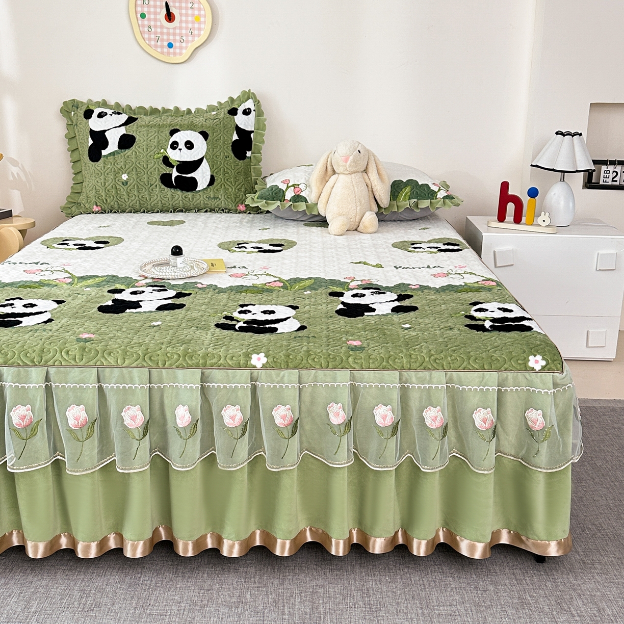 91家纺网 家纺一手货源 找家纺 手艺人家纺 2025新款牛奶绒绗缝R01-R05单床裙 床裙单件 床裙R01