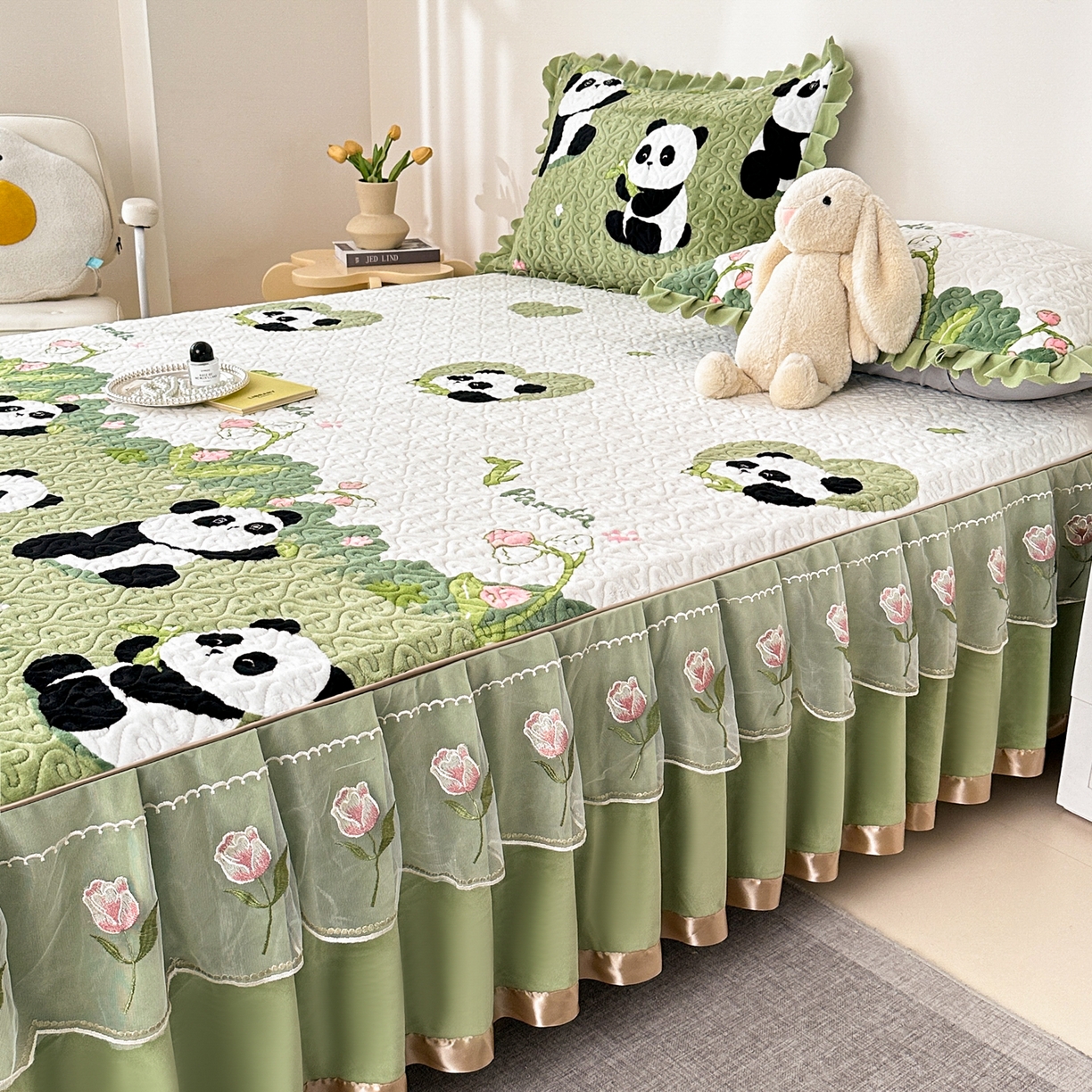 91家纺网 家纺一手货源 找家纺 手艺人家纺 2025新款牛奶绒绗缝R01-R05单床裙 床裙单件 床裙R01