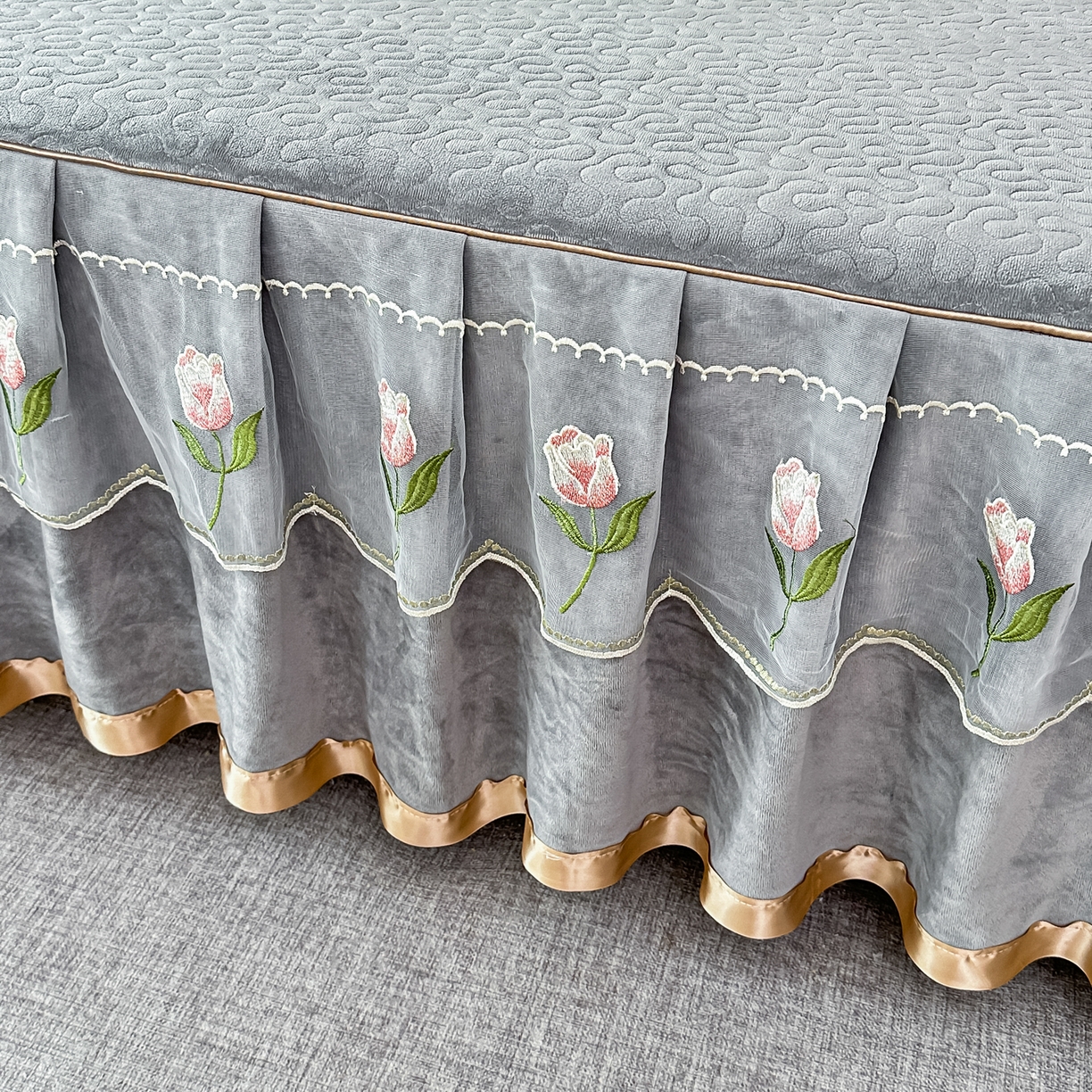 91家纺网 家纺一手货源 找家纺 手艺人家纺 2025新款牛奶绒绗缝R01-R05单床裙 床裙单件 床裙R05