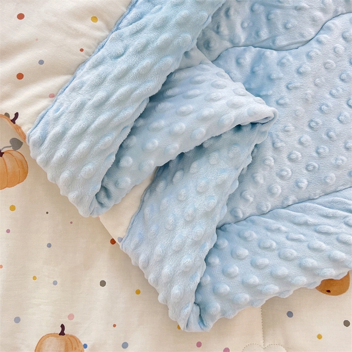 91家纺网 家纺一手货源 找家纺 天瑜家纺 2025新款A类全棉纯棉豆豆绒AB面设计被芯被子被芯 南瓜熊