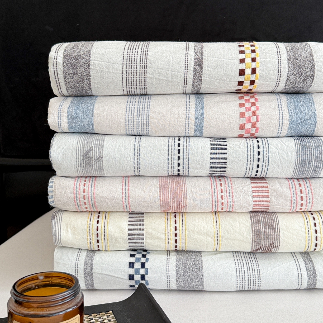 91家纺网 家纺一手货源 找家纺 眠博士 2055新款40s全棉纯棉提花股线枕套单品枕套单件单枕套 组合图仅供展示