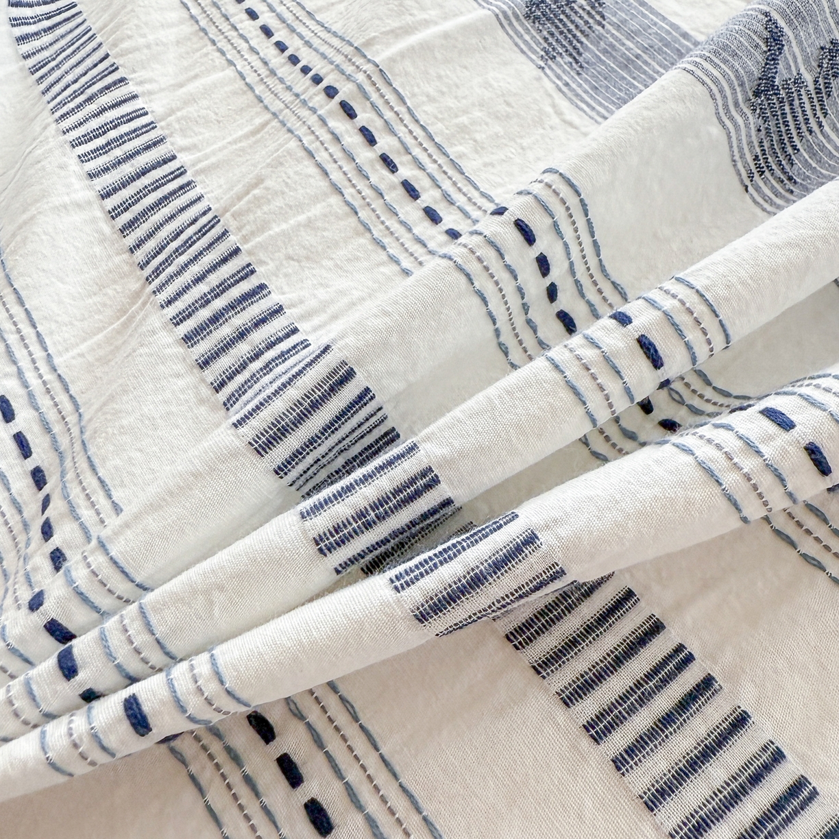 91家纺网 家纺一手货源 找家纺 眠博士 2055新款40s全棉纯棉提花股线枕套单品枕套单件单枕套 提花股线枕套-素简蓝