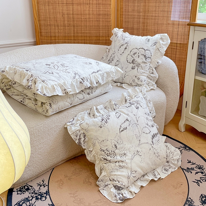 91家纺网 家纺一手货源 找家纺 照世家纺 2025新款亚麻抱枕被 莫妮卡花园