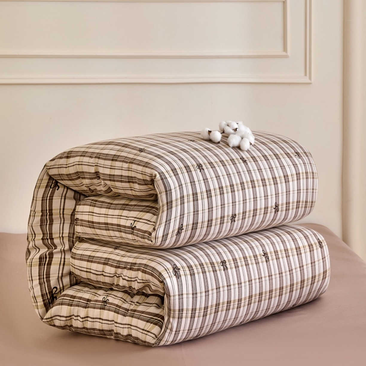 91家纺网 家纺一手货源 找家纺 好宜家纺 2025新款可拆洗新疆棉花被冬被春秋被夏凉被家用学生宿舍被子空调被芯四季通用 【批发团购价更优】【免费打包代发】【量大免费送货上门】 雅小格-咖棕