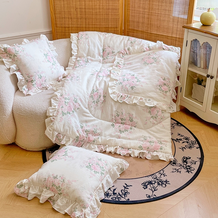 91家纺网 家纺一手货源 找家纺 照世家纺 2025新款亚麻抱枕被 如梦