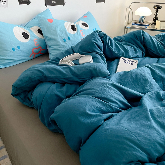 91家纺网 家纺一手货源 找家纺 优卡迪家纺馆 2025新款A类亲肤水洗棉大眼萌纯色混搭四件套 大眼萌-宝兰灰