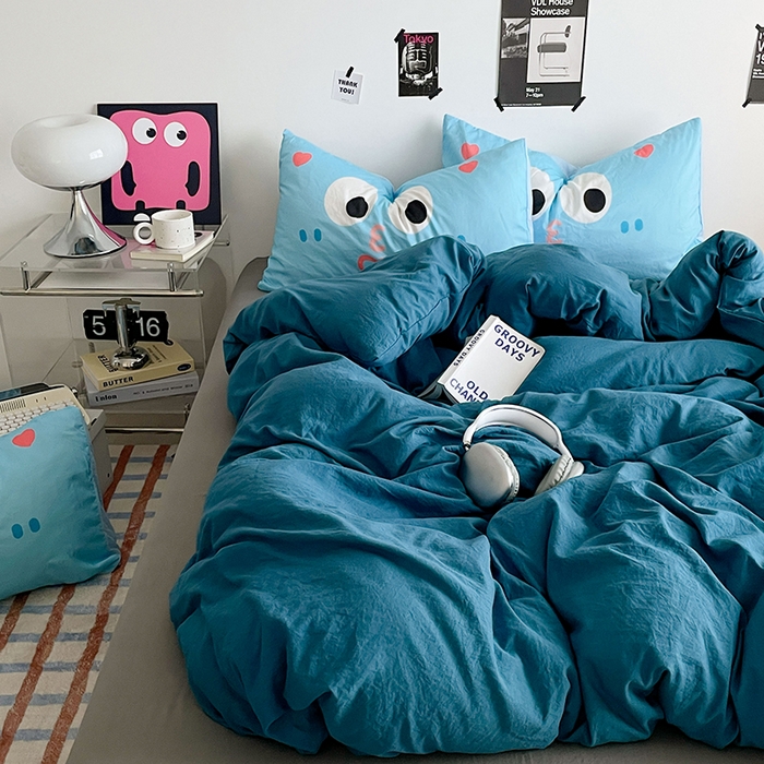 91家纺网 家纺一手货源 找家纺 优卡迪家纺馆 2025新款A类亲肤水洗棉大眼萌纯色混搭四件套 大眼萌-宝兰灰