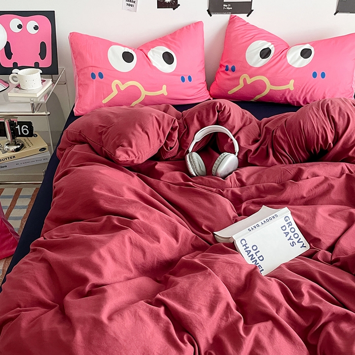 91家纺网 家纺一手货源 找家纺 优卡迪家纺馆 2025新款A类亲肤水洗棉大眼萌纯色混搭四件套 大眼萌-藏青红