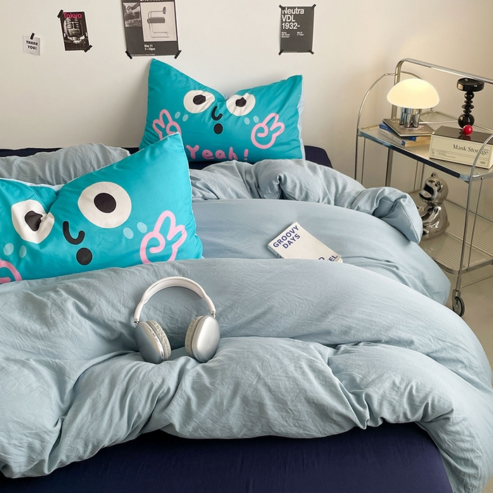 91家纺网 家纺一手货源 找家纺 优卡迪家纺馆 2025新款A类亲肤水洗棉大眼萌纯色混搭四件套 大眼萌-藏青蓝