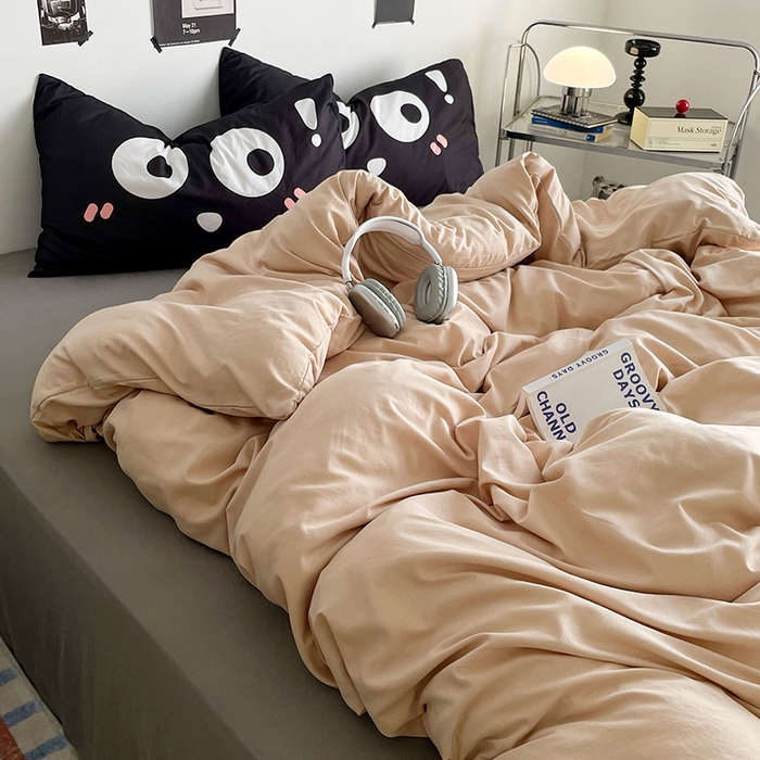 91家纺网 家纺一手货源 找家纺 优卡迪家纺馆 2025新款A类亲肤水洗棉大眼萌纯色混搭四件套 大眼萌-卡其灰