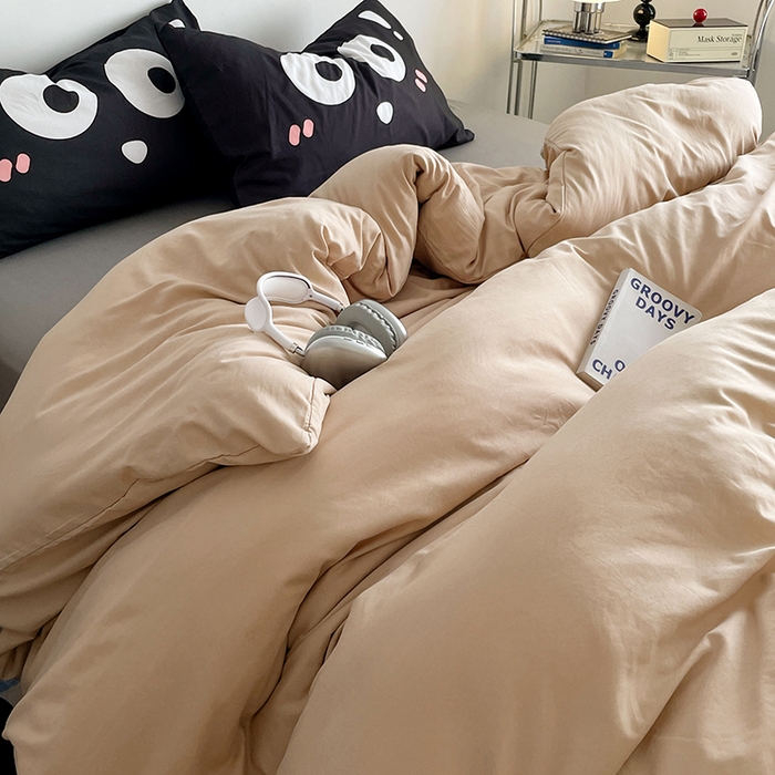 91家纺网 家纺一手货源 找家纺 优卡迪家纺馆 2025新款A类亲肤水洗棉大眼萌纯色混搭四件套 大眼萌-卡其灰