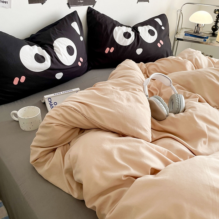 91家纺网 家纺一手货源 找家纺 优卡迪家纺馆 2025新款A类亲肤水洗棉大眼萌纯色混搭四件套 大眼萌-卡其灰