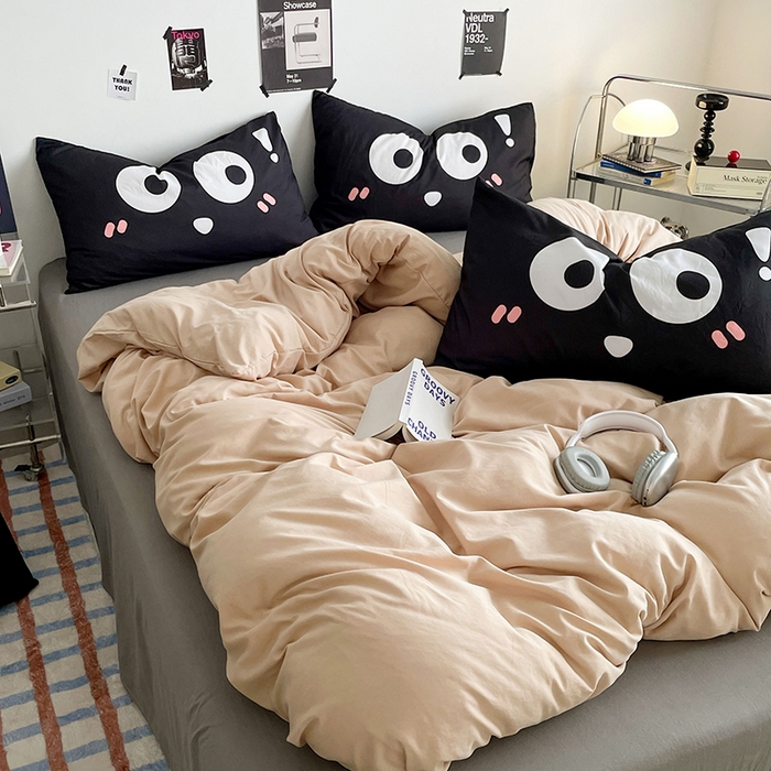 91家纺网 家纺一手货源 找家纺 优卡迪家纺馆 2025新款A类亲肤水洗棉大眼萌纯色混搭四件套 大眼萌-卡其灰