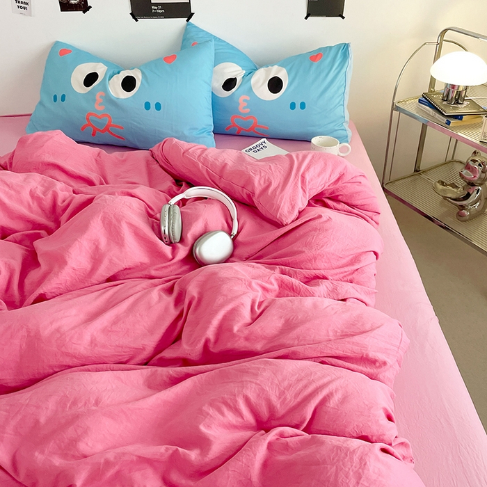 91家纺网 家纺一手货源 找家纺 优卡迪家纺馆 2025新款A类亲肤水洗棉大眼萌纯色混搭四件套 大眼萌-玫红粉