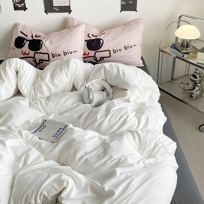 91家纺网 家纺一手货源 找家纺 优卡迪家纺馆 2025新款A类亲肤水洗棉大眼萌纯色混搭四件套 大眼萌-米白灰