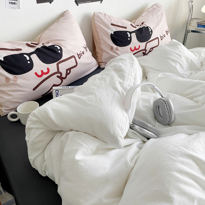 91家纺网 家纺一手货源 找家纺 优卡迪家纺馆 2025新款A类亲肤水洗棉大眼萌纯色混搭四件套 大眼萌-米白灰