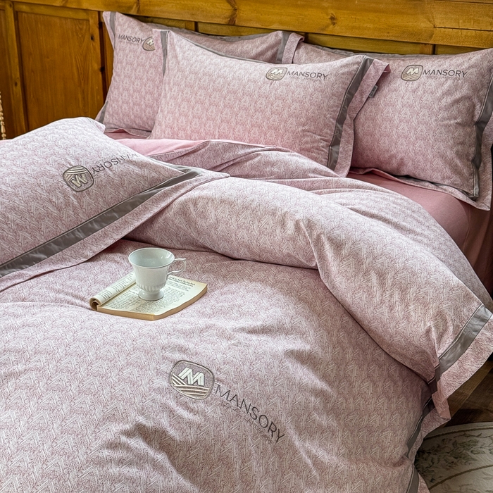 91家纺网 家纺一手货源 找家纺 巧玲珑 20025新款工艺款刺绣绣花加厚天丝棉四件套 威尼斯-粉