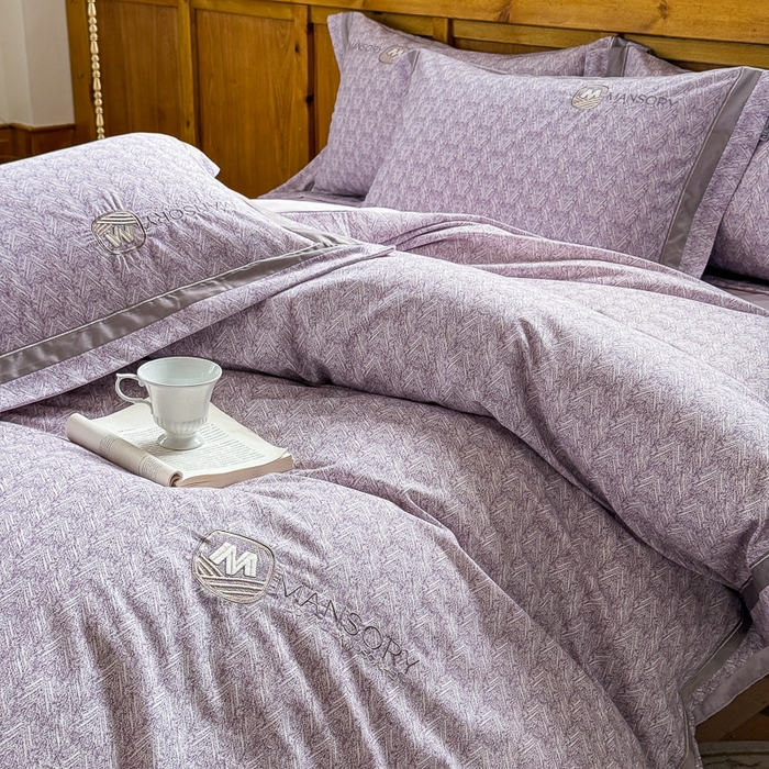 91家纺网 家纺一手货源 找家纺 巧玲珑 20025新款工艺款刺绣绣花加厚天丝棉四件套 威尼斯-粉紫