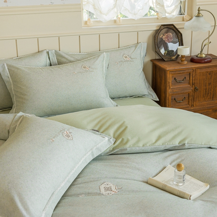 91家纺网 家纺一手货源 找家纺 巧玲珑 20025新款工艺款刺绣绣花加厚天丝棉四件套 寻梦-草绿