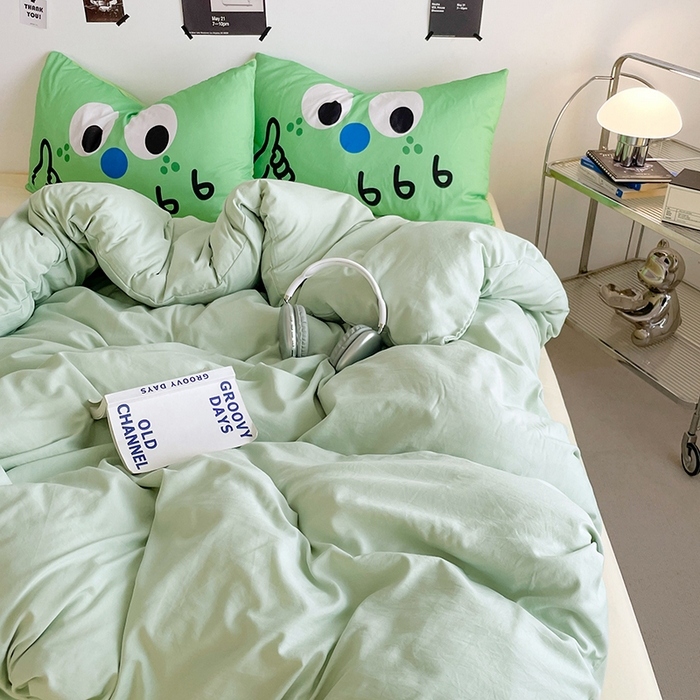 91家纺网 家纺一手货源 找家纺 优卡迪家纺馆 2025新款A类亲肤水洗棉大眼萌纯色混搭四件套 大眼萌-浅绿黄