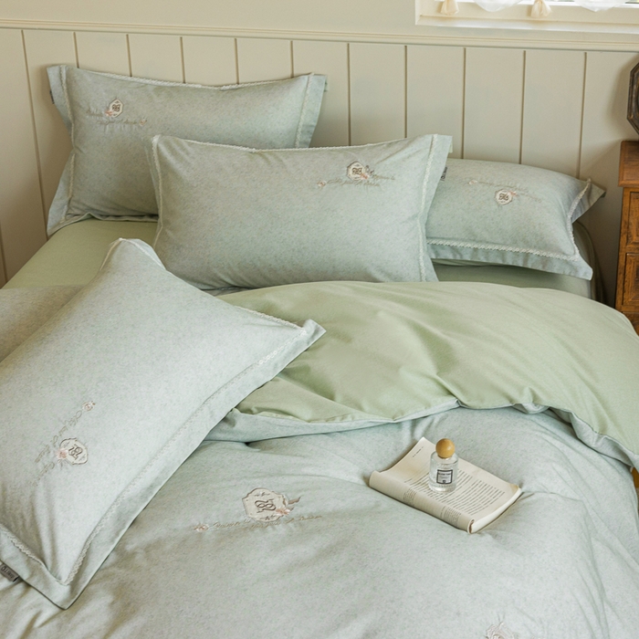 91家纺网 家纺一手货源 找家纺 巧玲珑 20025新款工艺款刺绣绣花加厚天丝棉四件套 寻梦-草绿