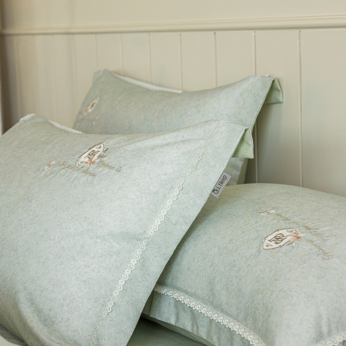 91家纺网 家纺一手货源 找家纺 巧玲珑 20025新款工艺款刺绣绣花加厚天丝棉四件套 寻梦-草绿