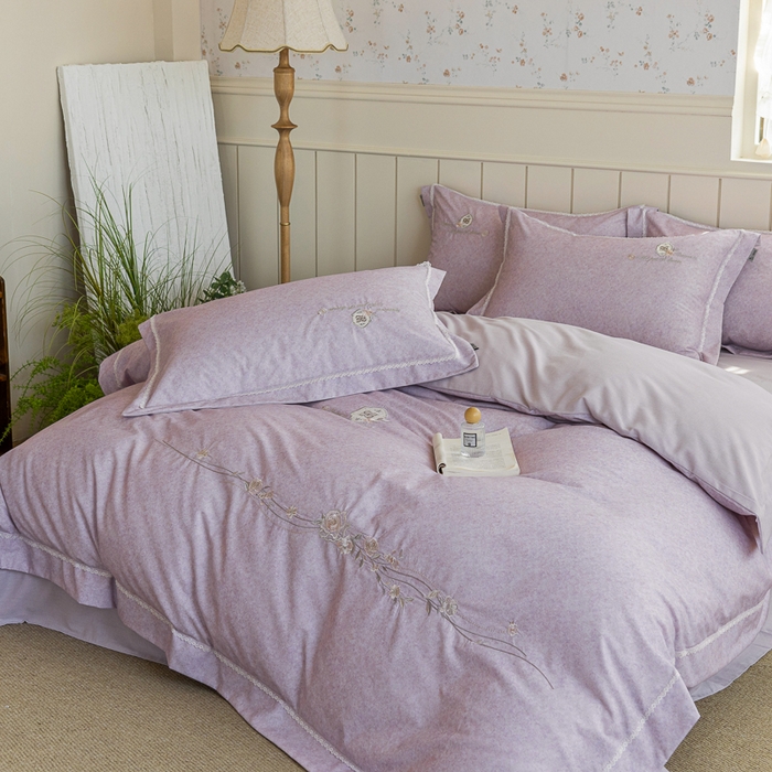 91家纺网 家纺一手货源 找家纺 巧玲珑 20025新款工艺款刺绣绣花加厚天丝棉四件套 寻梦-粉豆沙