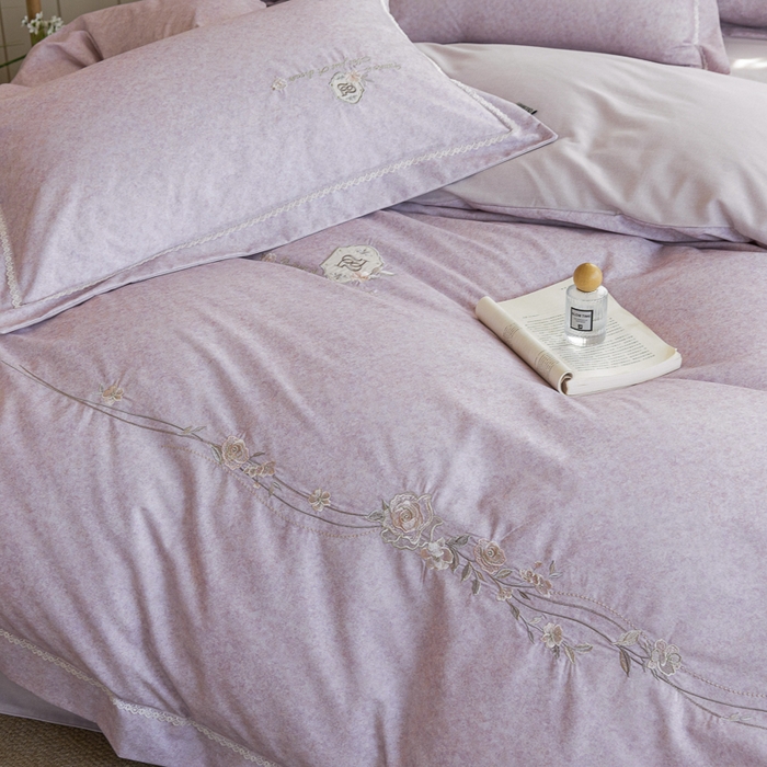 91家纺网 家纺一手货源 找家纺 巧玲珑 20025新款工艺款刺绣绣花加厚天丝棉四件套 寻梦-粉豆沙