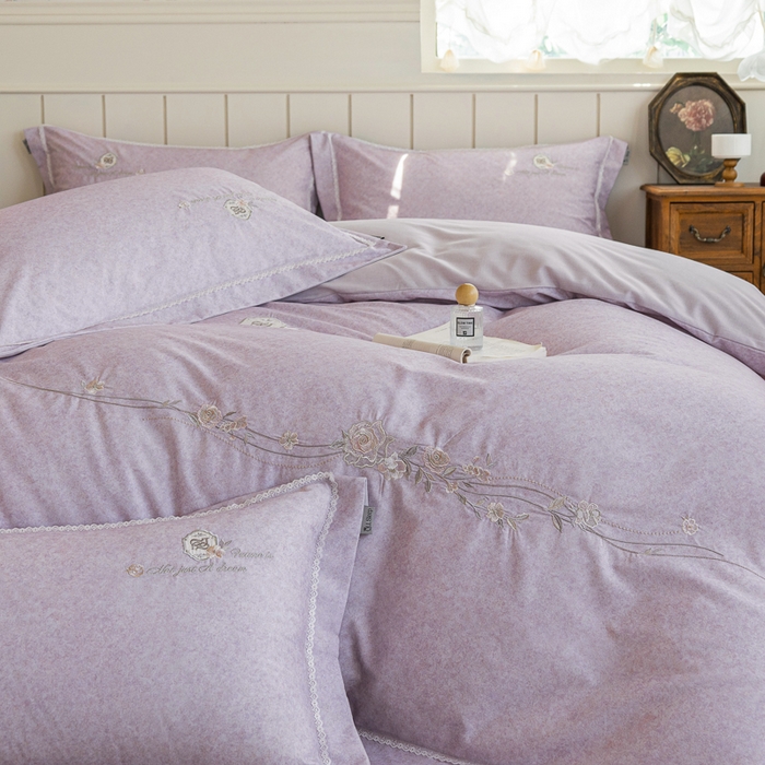 91家纺网 家纺一手货源 找家纺 巧玲珑 20025新款工艺款刺绣绣花加厚天丝棉四件套 寻梦-粉豆沙