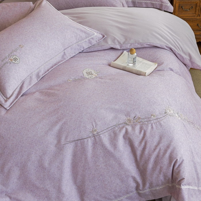 91家纺网 家纺一手货源 找家纺 巧玲珑 20025新款工艺款刺绣绣花加厚天丝棉四件套 寻梦-粉豆沙