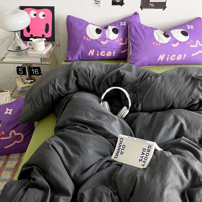 91家纺网 家纺一手货源 找家纺 优卡迪家纺馆 2025新款A类亲肤水洗棉大眼萌纯色混搭四件套 大眼萌-深灰绿