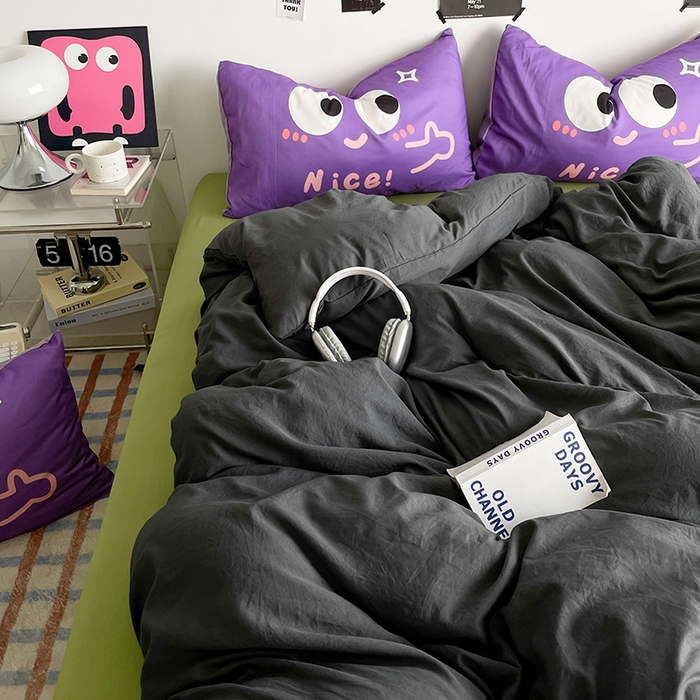 91家纺网 家纺一手货源 找家纺 优卡迪家纺馆 2025新款A类亲肤水洗棉大眼萌纯色混搭四件套 大眼萌-深灰绿