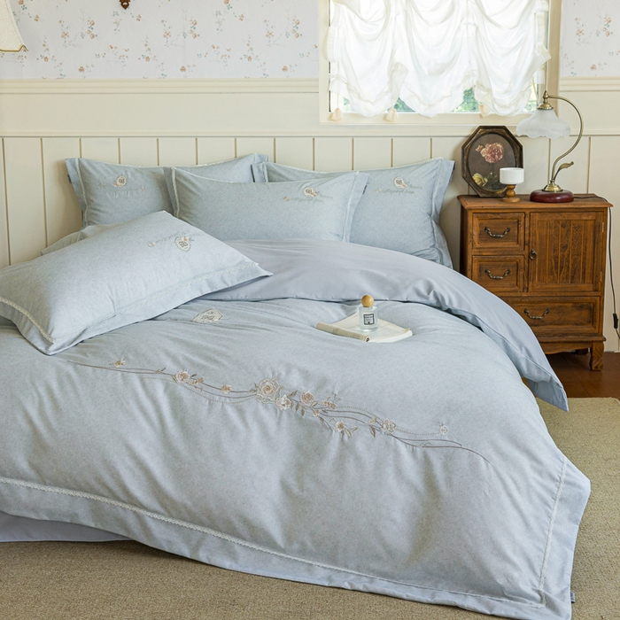 91家纺网 家纺一手货源 找家纺 巧玲珑 20025新款工艺款刺绣绣花加厚天丝棉四件套 寻梦-灰