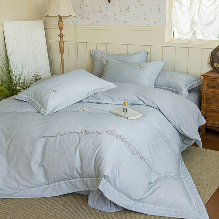 91家纺网 家纺一手货源 找家纺 巧玲珑 20025新款工艺款刺绣绣花加厚天丝棉四件套 寻梦-灰