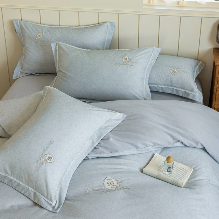 91家纺网 家纺一手货源 找家纺 巧玲珑 20025新款工艺款刺绣绣花加厚天丝棉四件套 寻梦-灰